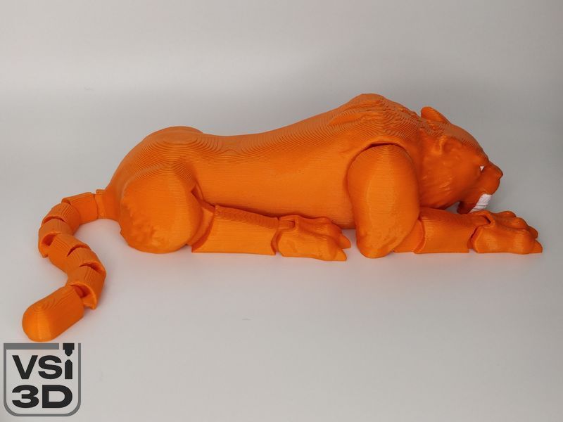 Подвижная игрушка Саблезубый тигр. 25 см SABER-LION-0001-25-ORANGE изготовленный на 3D принтере