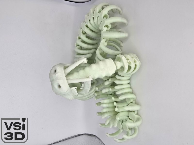 Подвижная игрушка Скелетная Змея (Разные цвета). 106 см SNAKE-SKELETON-81-PHGREEN изготовленный на 3D принтере