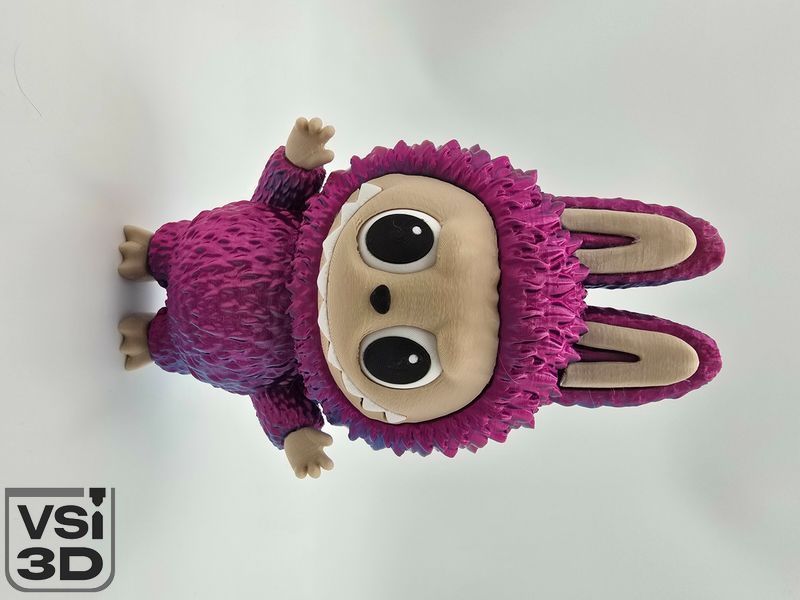 15 см. Фигурка Лабубу Labubu с подвижными глазками. 3D-печать органическим пластиком. Фиолетово-синий перелив LABUBU-15-RED-BLUE изготовленный на 3D принтере
