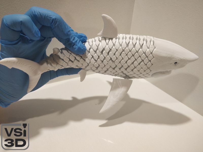 Подвижная игрушка "Белая акула". Белый. 26 см GREATSHARK-26-WHITE изготовленный на 3D принтере
